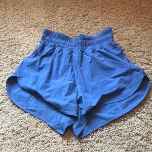 Lululemon track that high rise 3 inch shorts in water drop